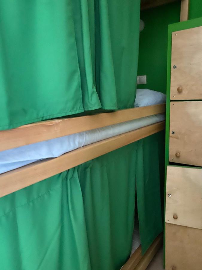 Vip "Hostel Ok Hotel" Киев Экстерьер фото