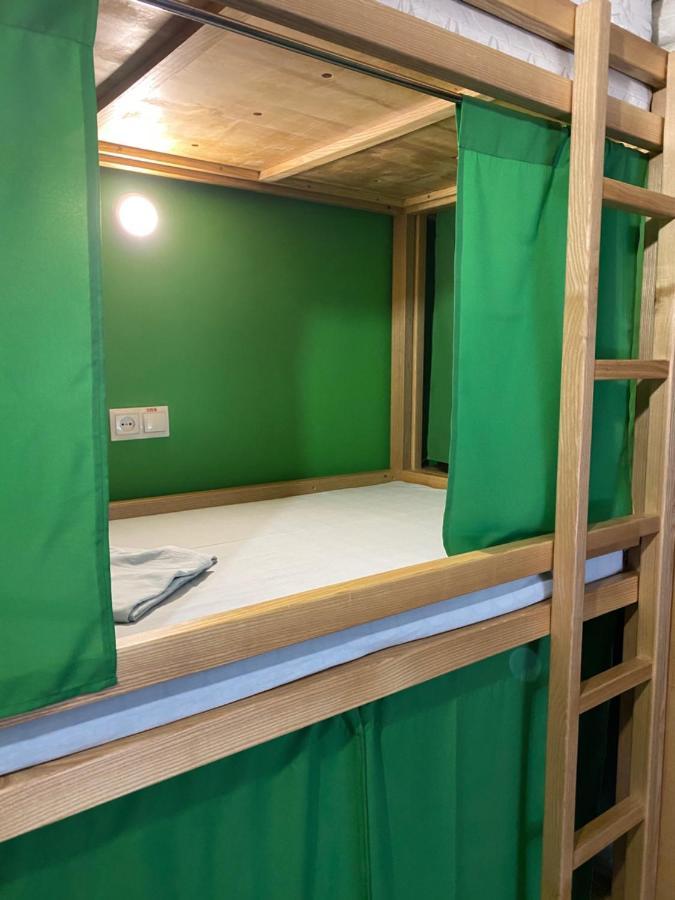 Vip "Hostel Ok Hotel" Киев Экстерьер фото