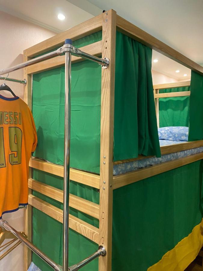 Vip "Hostel Ok Hotel" Киев Экстерьер фото