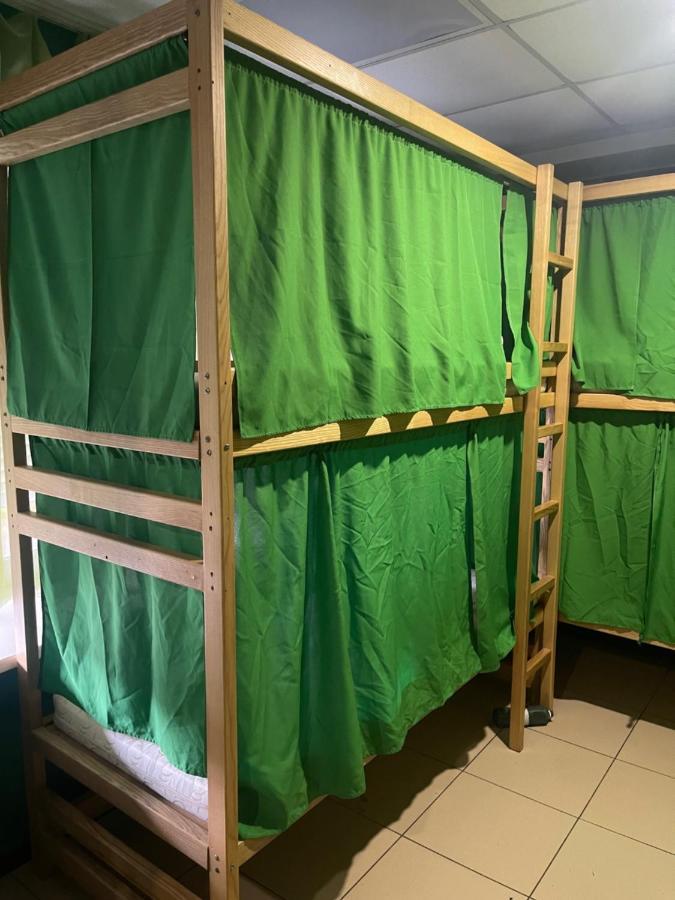 Vip "Hostel Ok Hotel" Киев Экстерьер фото